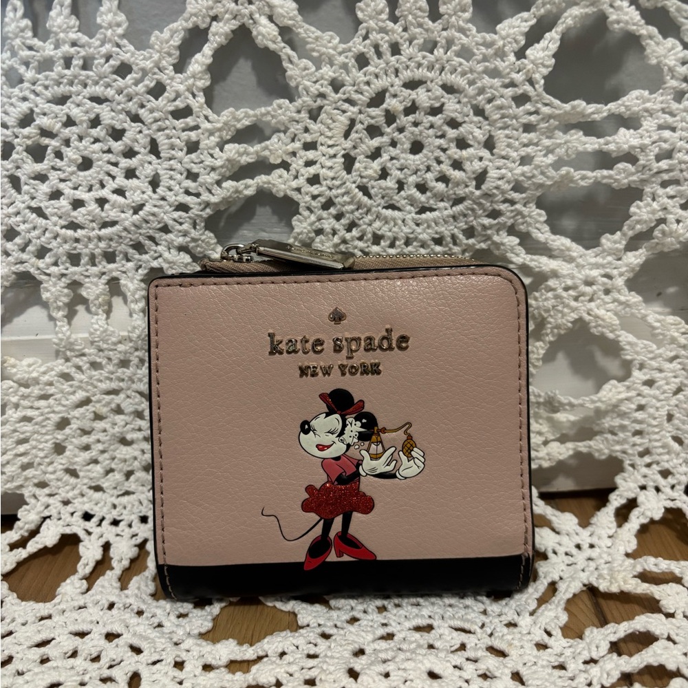♠️Kate Spade Minnie Mouse wallet🖤